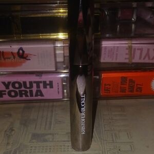 Kristoffer Buckle Black Mascara